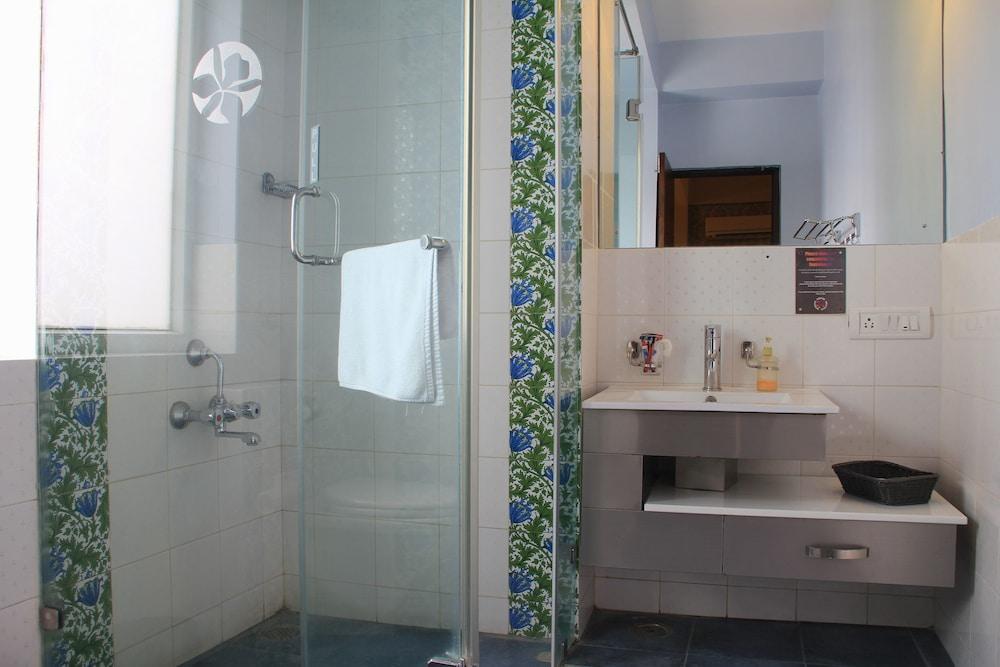 Orchid Suites - A Boutique Hotel Bangalore Off Residency Road Esterno foto